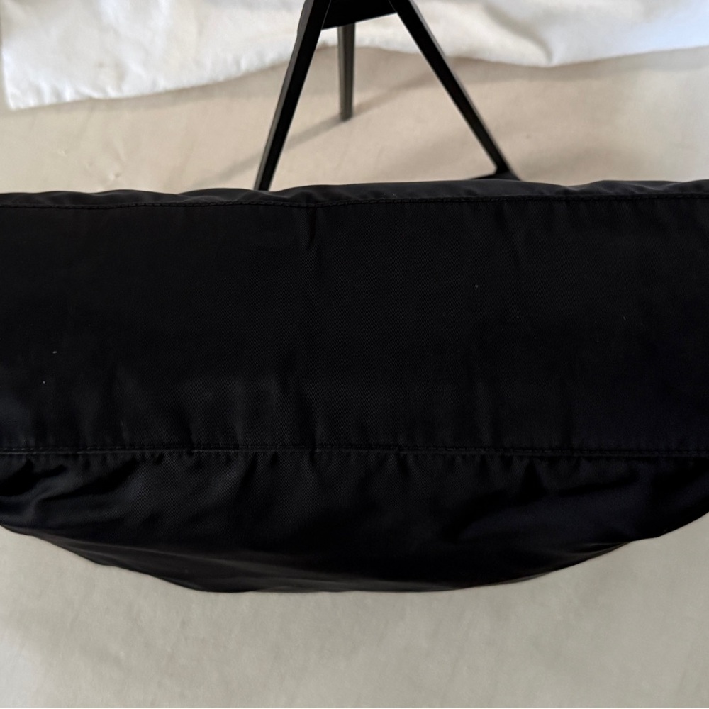 Authentic Vintage Prada Tessuto City Black Nylon Shoulder Bag w dust bag - Picture 6 of 10